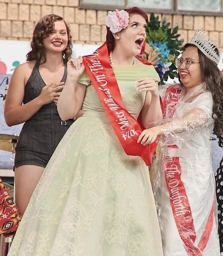 Red S. tongue cancer