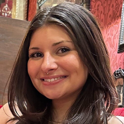 Stage 4 Colon Cancer at 26: Mariana’s Story of Missed Signs, Major Surgery, and Finding Her Voice