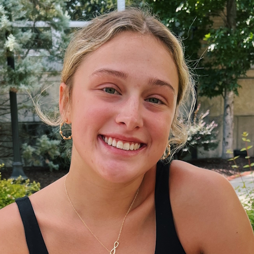 College Freshman and Suddenly Fighting Leukemia: Anni’s APL Diagnosis Story
