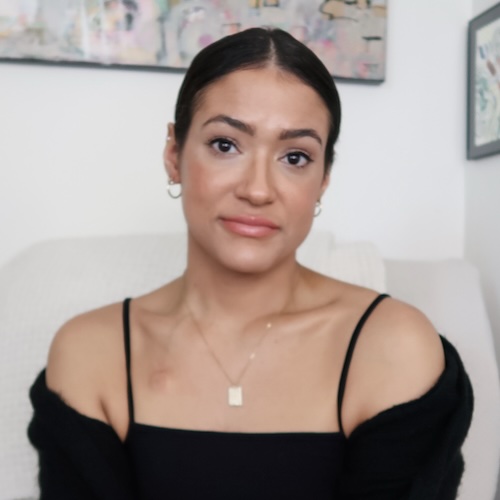 “I Have Stage 4 Cancer and I’m Living My Best Life”: Adrienne’s Stage 4 Colon Cancer Story