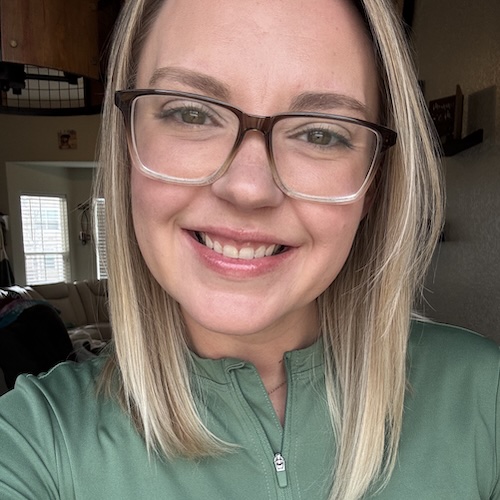 Jade Thought She Had Appendicitis; When She Found Out It Was Stage 4 Appendix Cancer, Her World Changed Forever