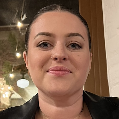 Every Symptom Had an Explanation: One Young Mom’s Burkitt Lymphoma Experience